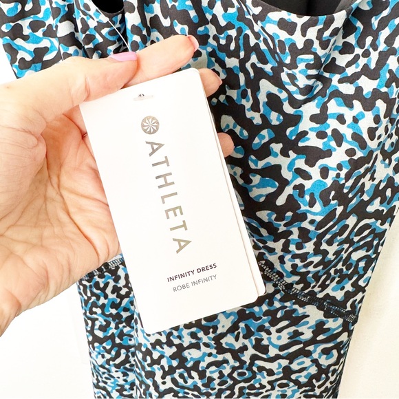 NWT Athleta Blue Printed Infinity Dress Size Medium - Picture 8 of 11